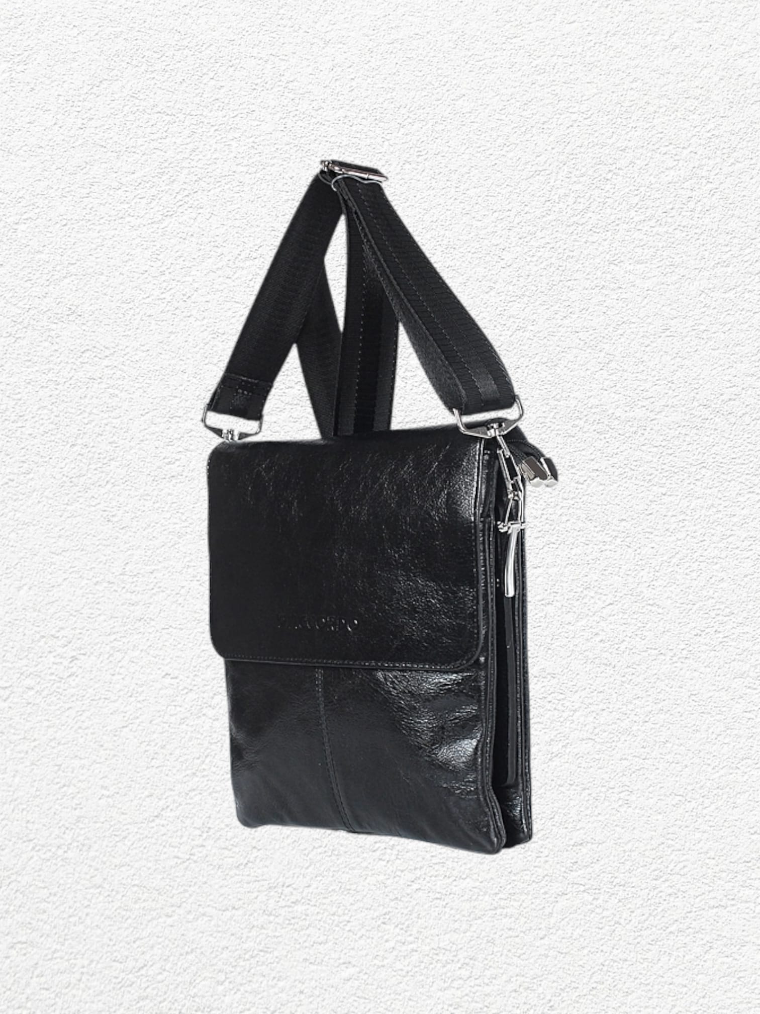 Сумка молодежная 22823 (черный/серый)