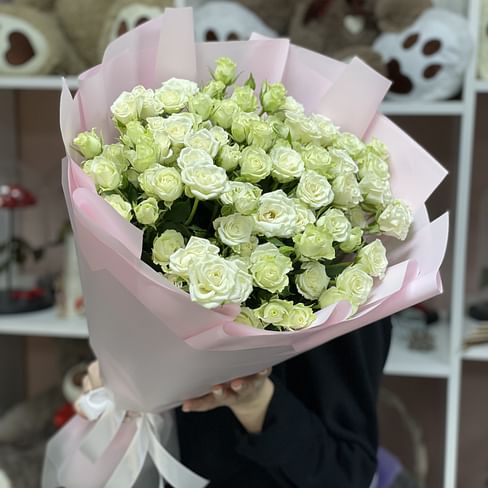 Букет роз "Белые ночи" Кустовые розы