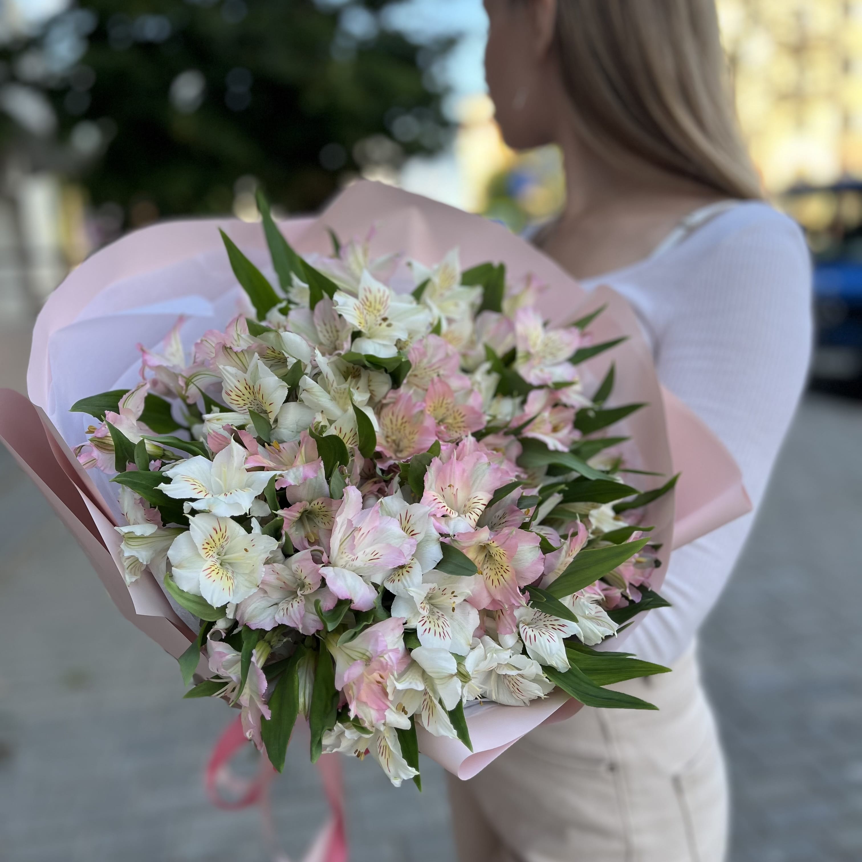 Букет из альстромерий "Идеал" 21 шт.