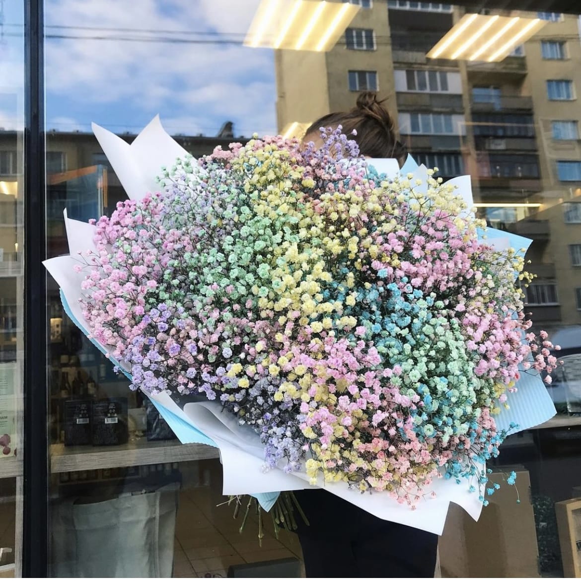 Букет из гипсофилы "Рейнбоу" 19 шт.