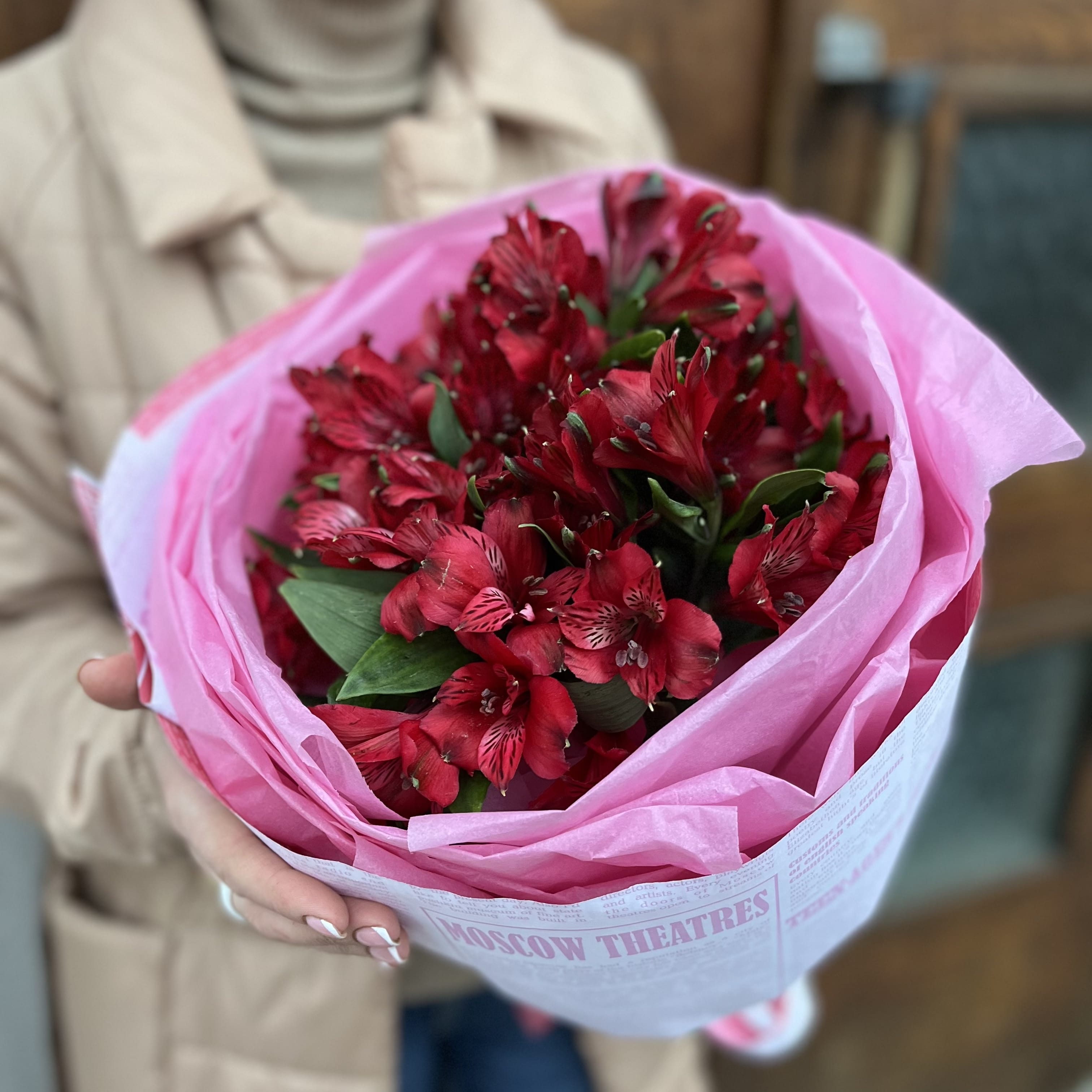 Букет из альстромерий "Гранат» 7 шт.