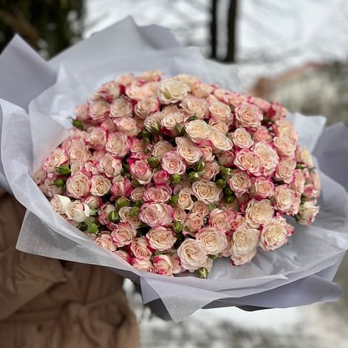 Букет "Приятный" Кустовые розы
