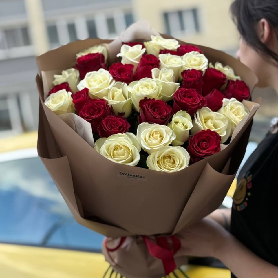 Букет "Эсмиральда" 35 роз
