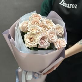 Букет роз "Квиксенд" 11 роз