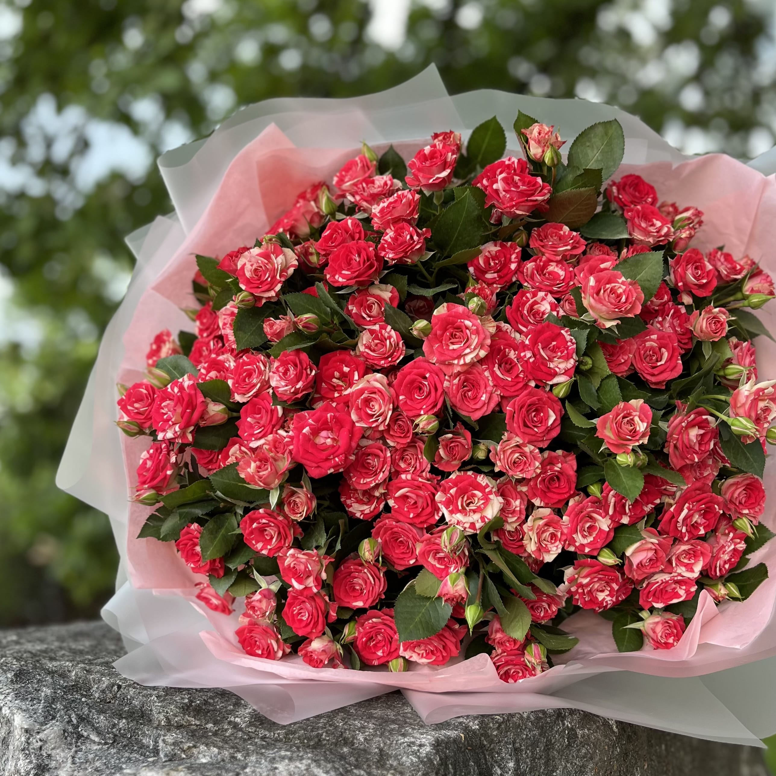 Букет "Сон" 21 шт. Кустовые розы