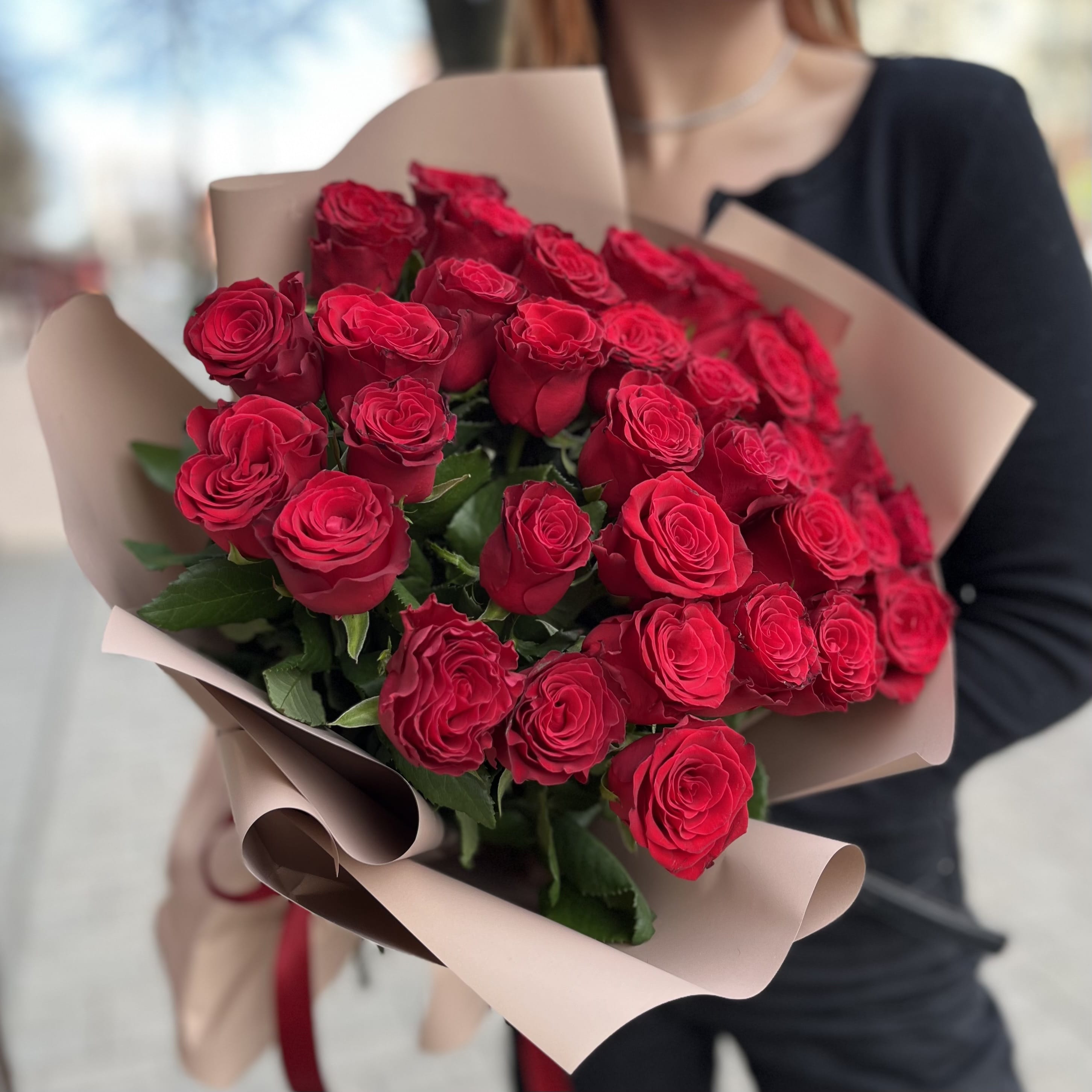 Букет роз "Триумф" 35 роз