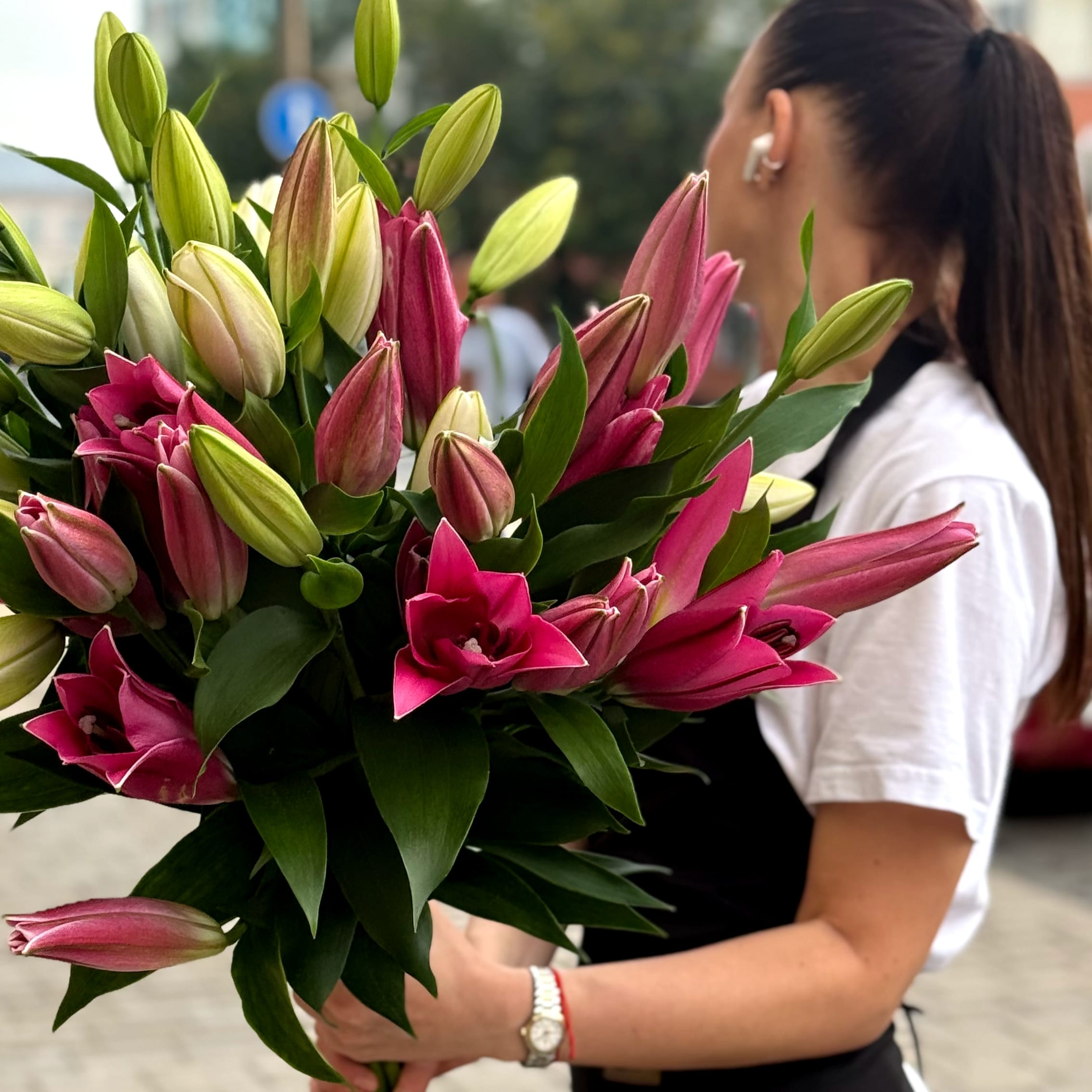 Букет из лилий "Персик" (9 шт)