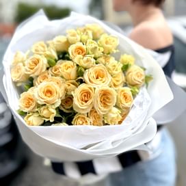 Букет роз "Лимончелло" 11 шт.