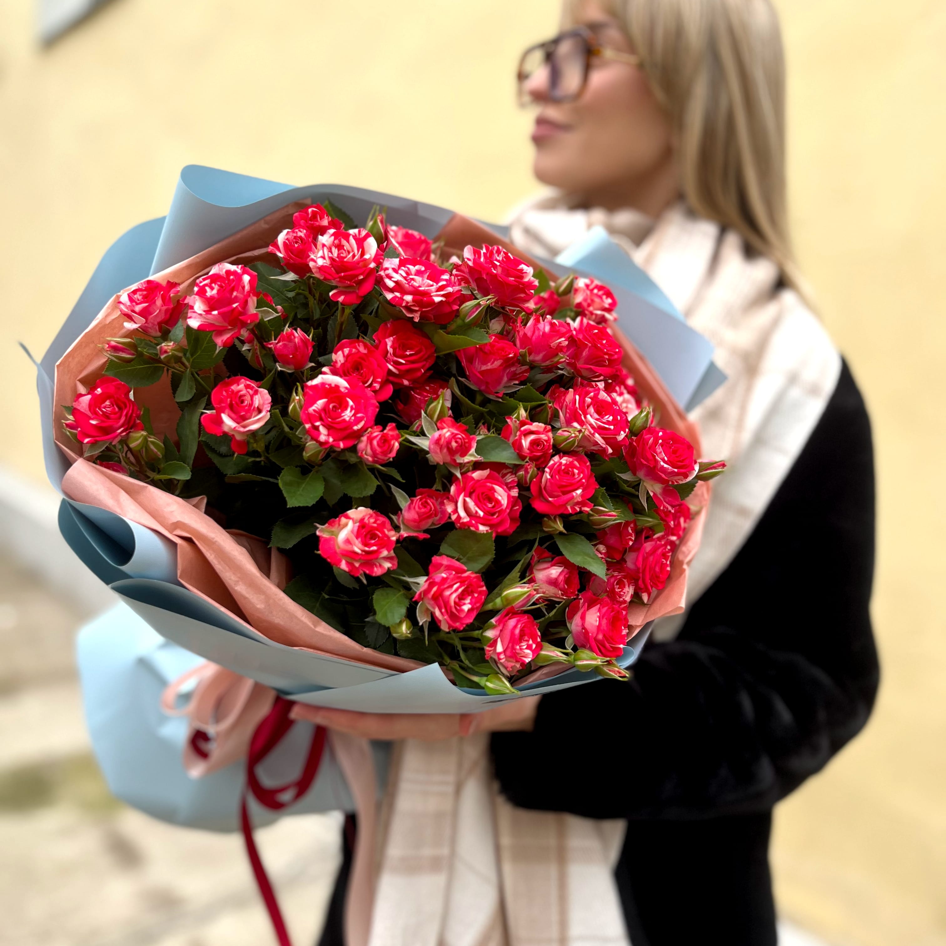 Букет роз "Гордость" 11 шт