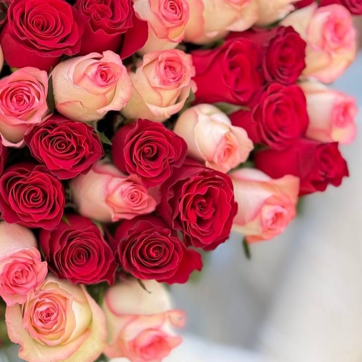 Букет из роз "Богатый микс" (101 шт)