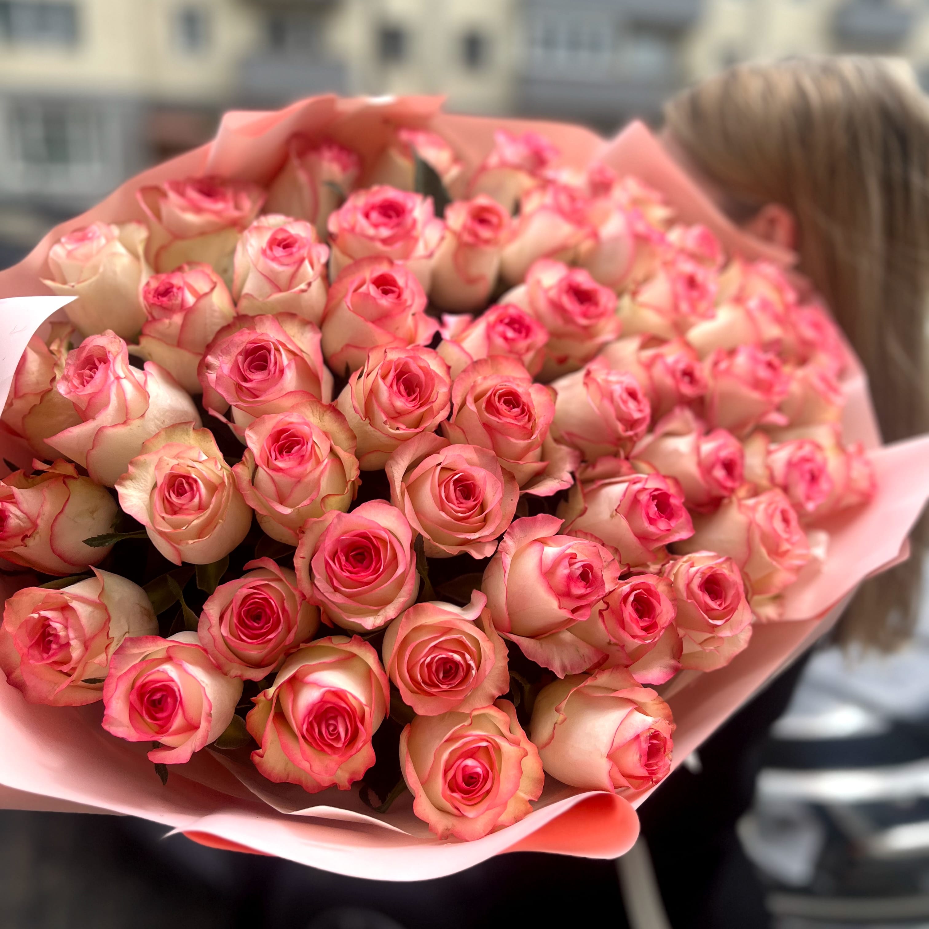 Букет роз "Мисс" 51 роза