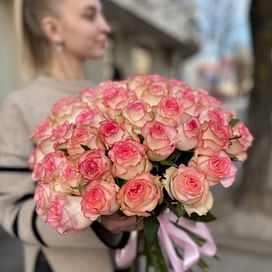 Букет роз "Дорогая" 51 роза