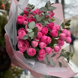 Букет роз "Монреаль" Кустовые розы
