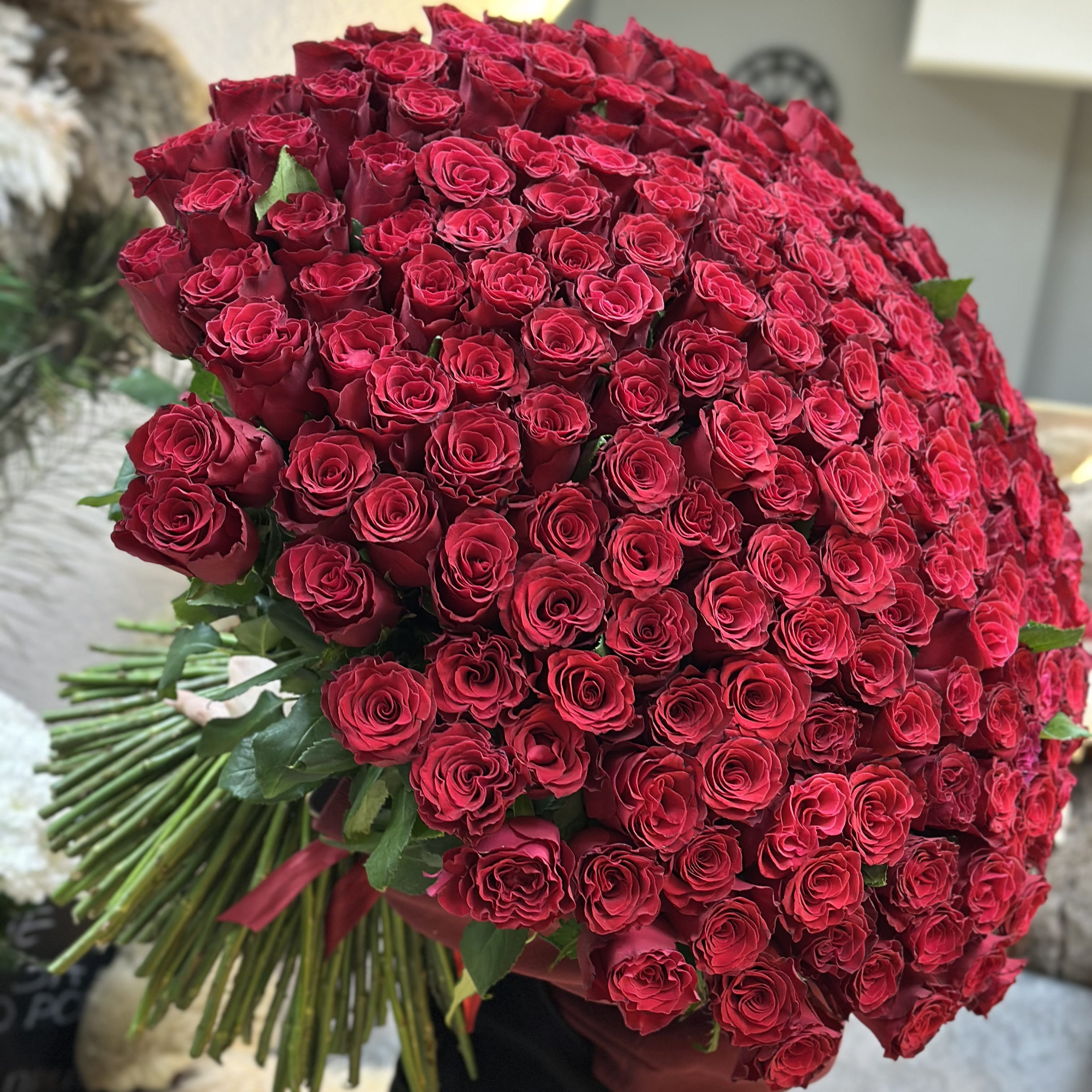 Букет роз "Огроменный" 201 роза