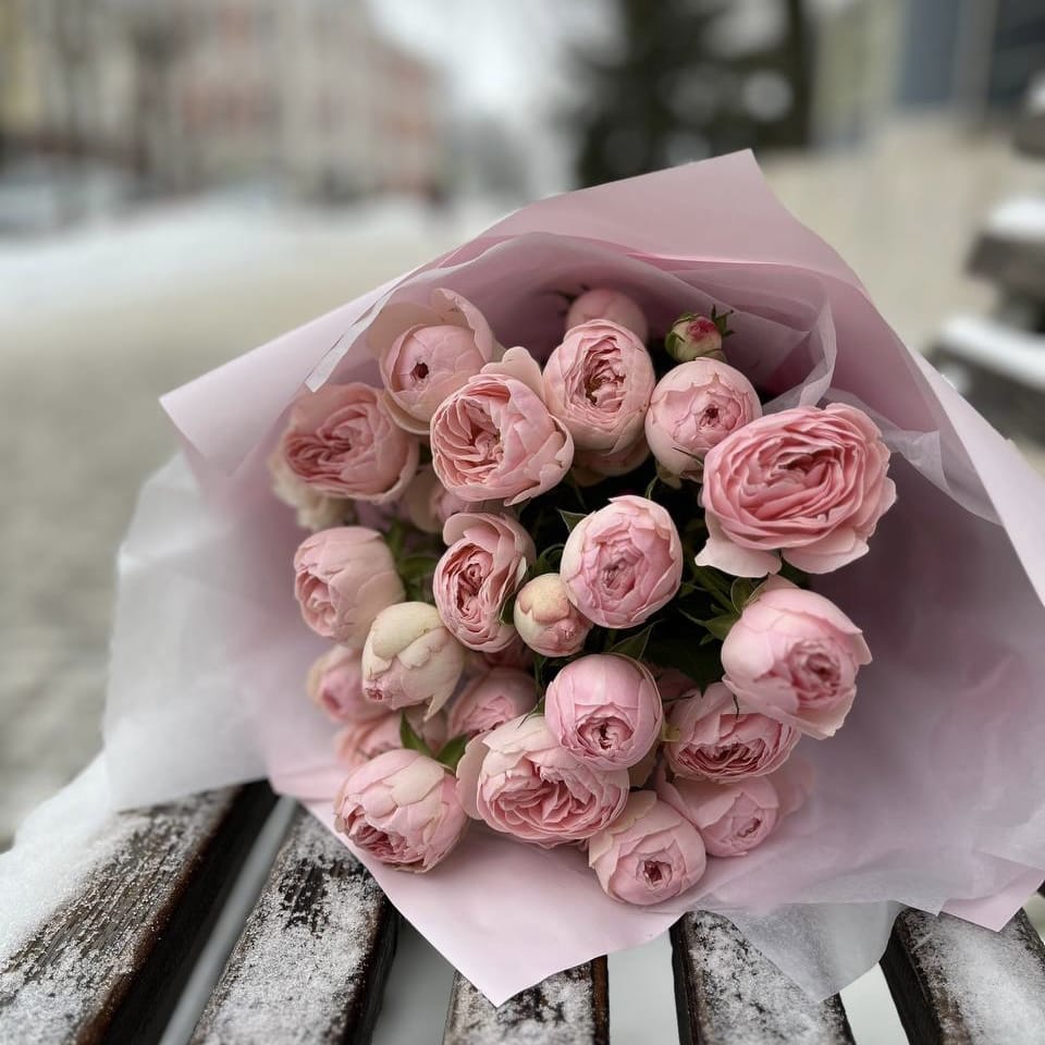 Букет роз "Воздух" 7 шт. Кустовые розы