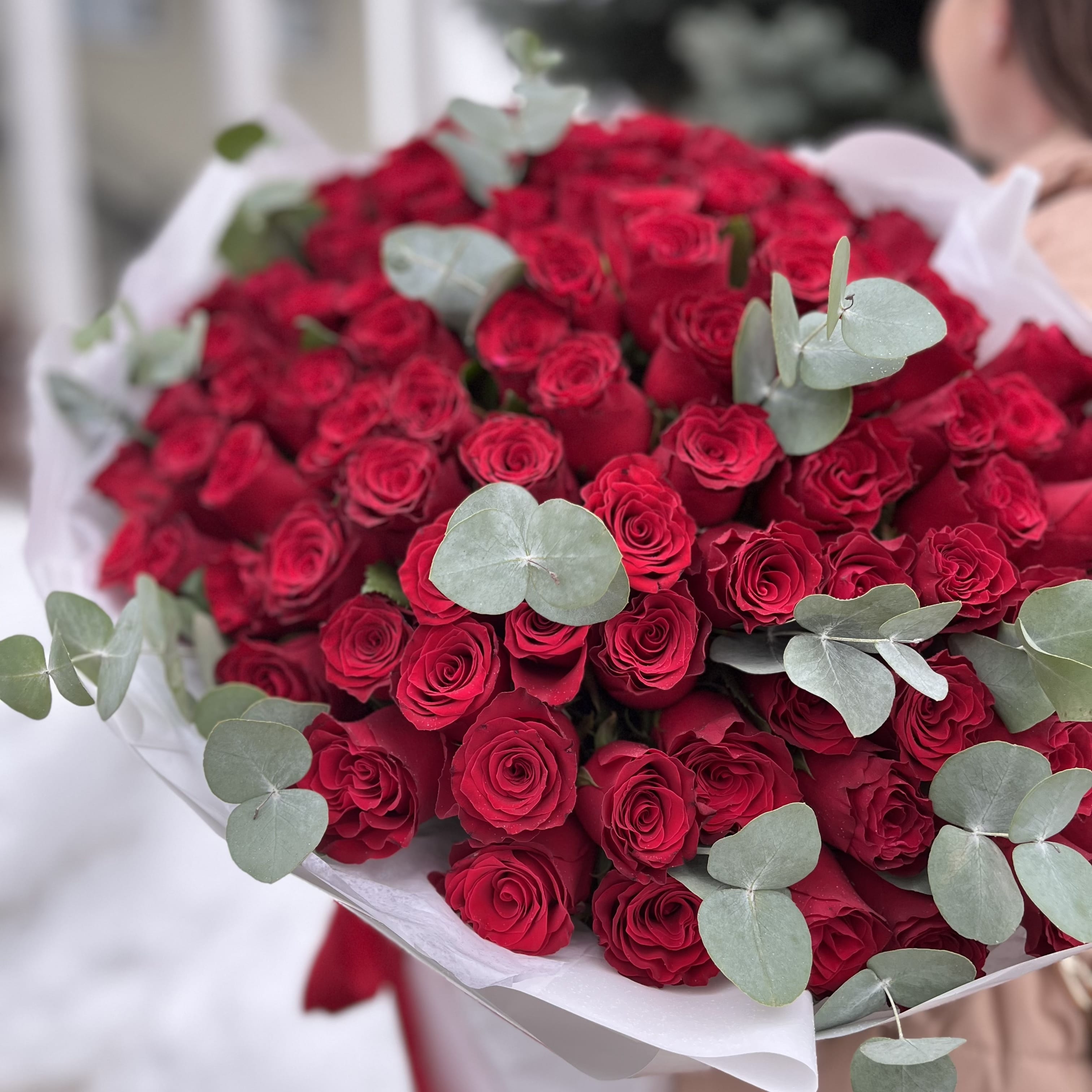 Букет роз "Шикардос" 101 роза