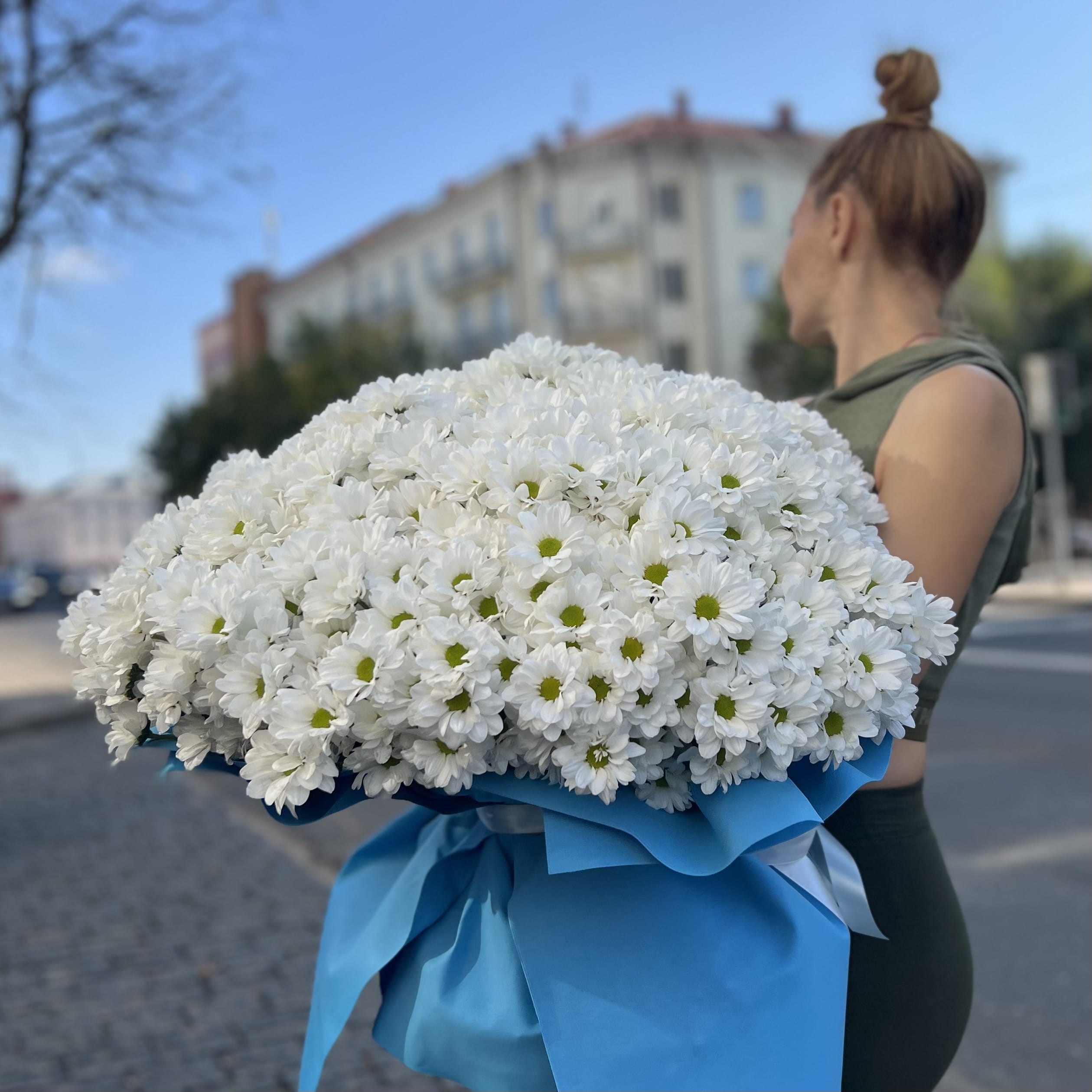 Букет из хризантем "Фьюжн" (101 шт)