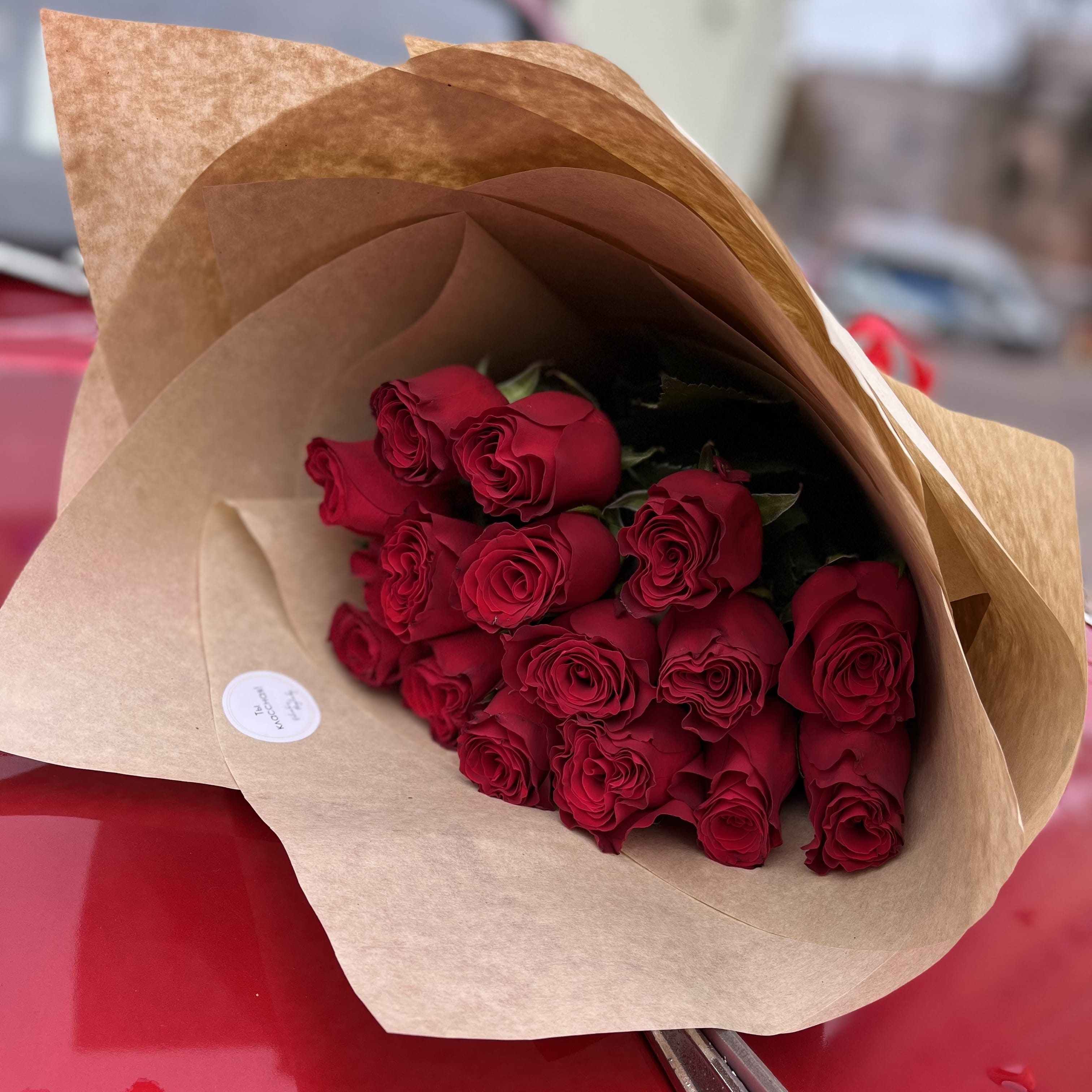 Букет роз "Актуальный" 15 роз