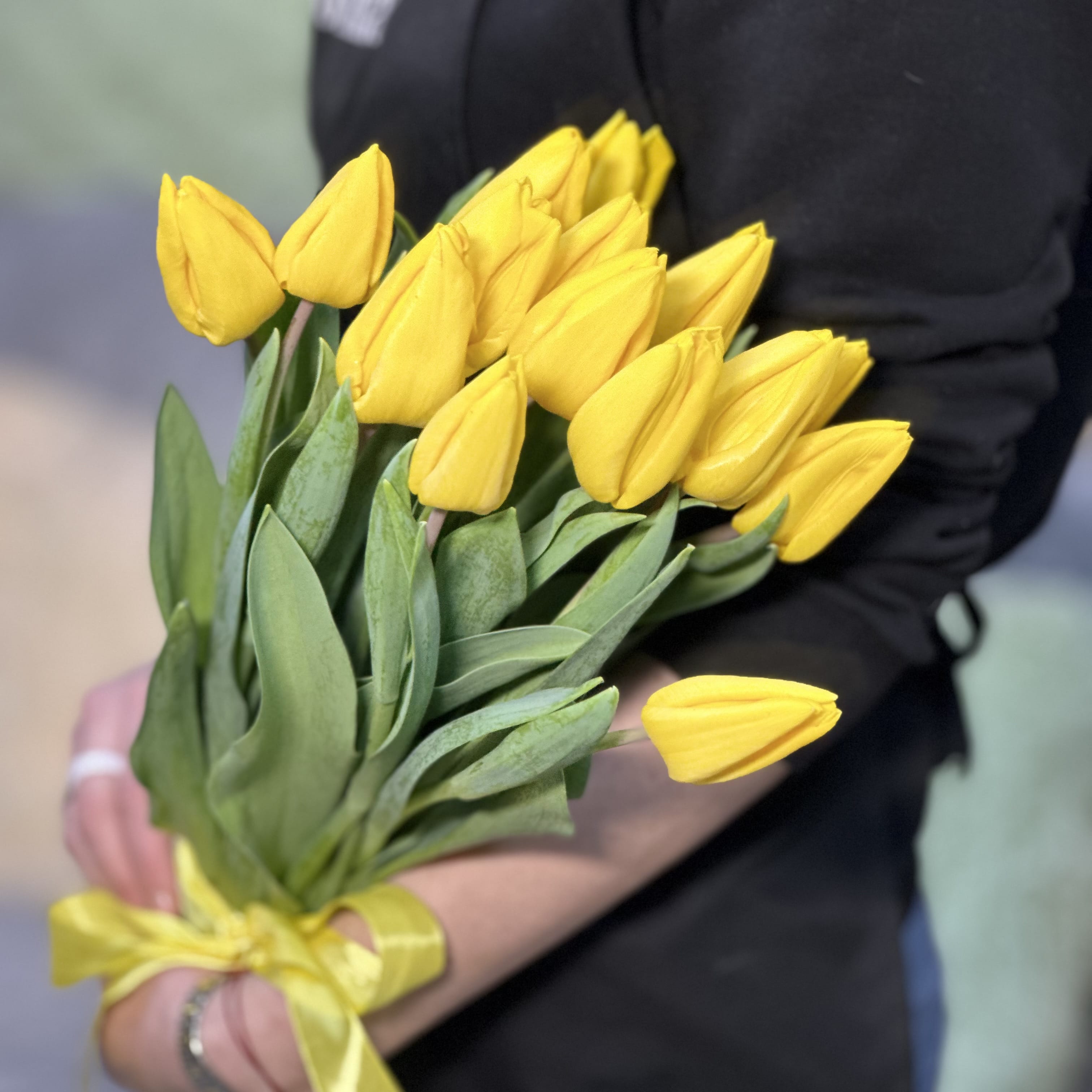 Букет тюльпанов "Цыпленок" 15 шт.