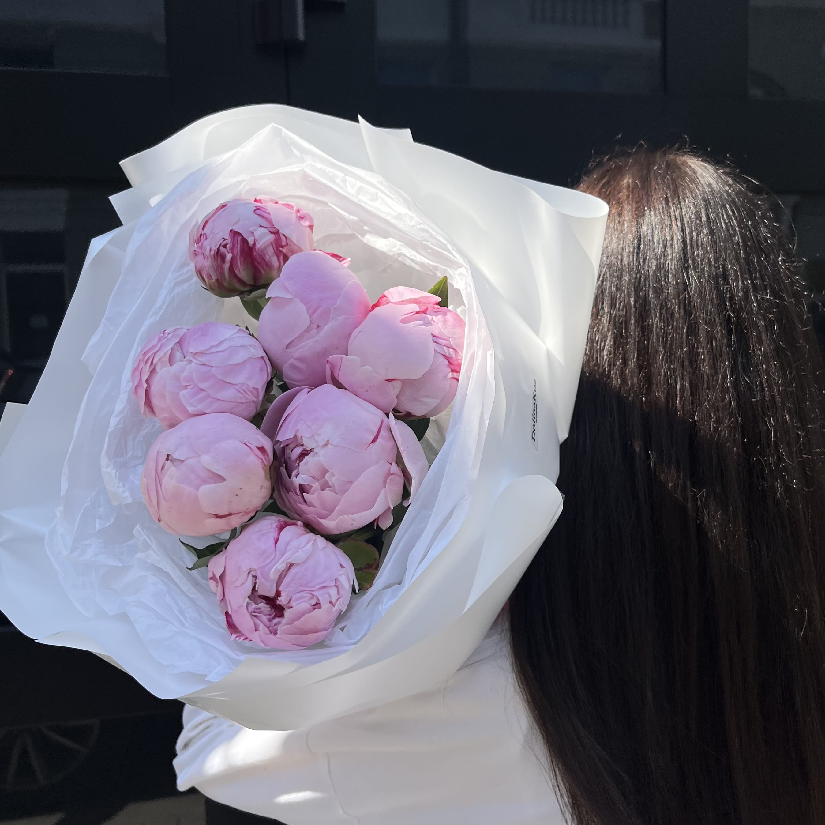 Букет 7 розовых пионов