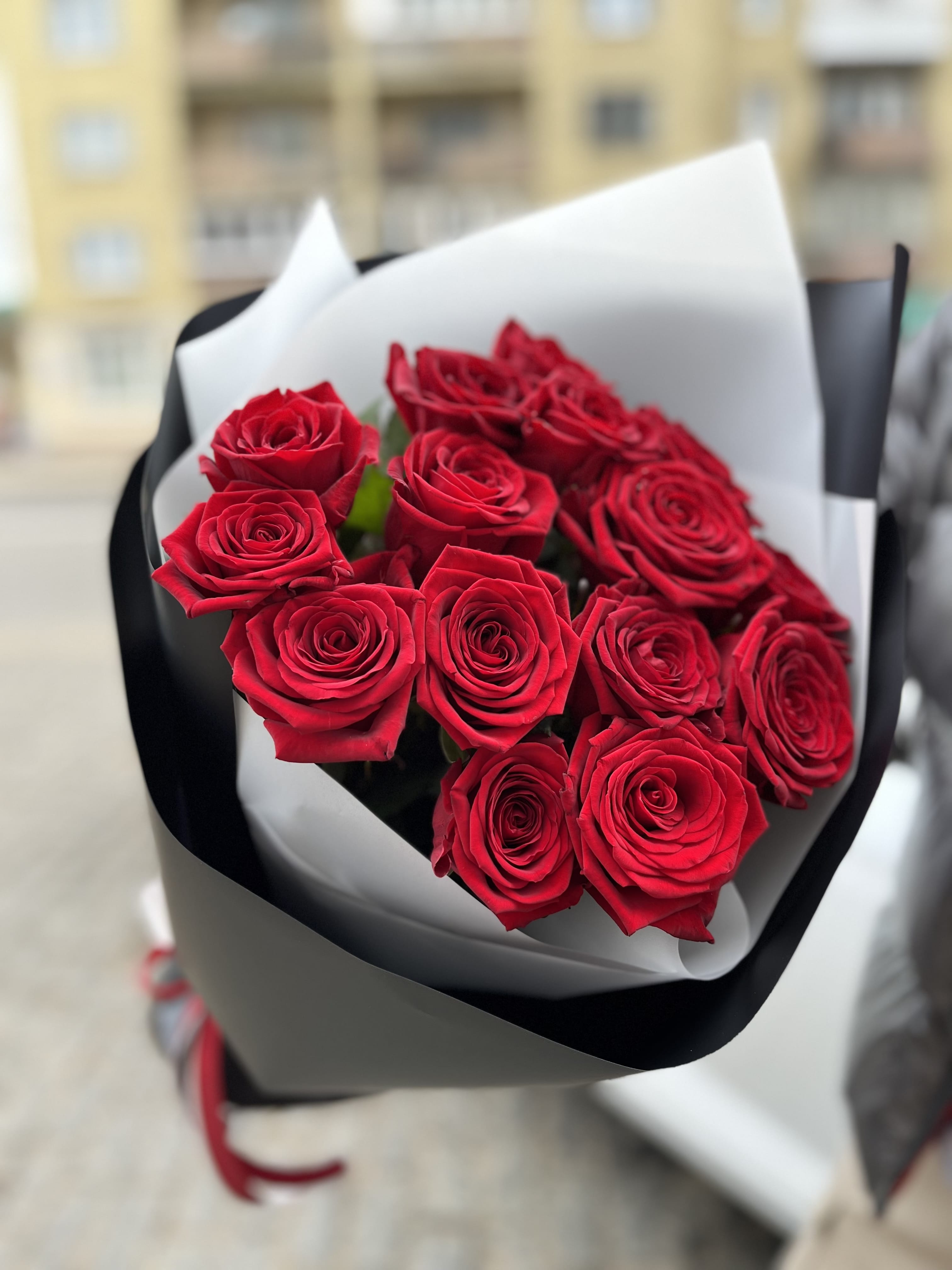 Букет роз "Импульс" 15 роз