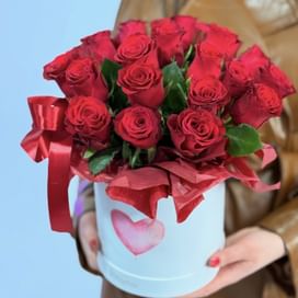 Цветы в коробке №14 21 роза
