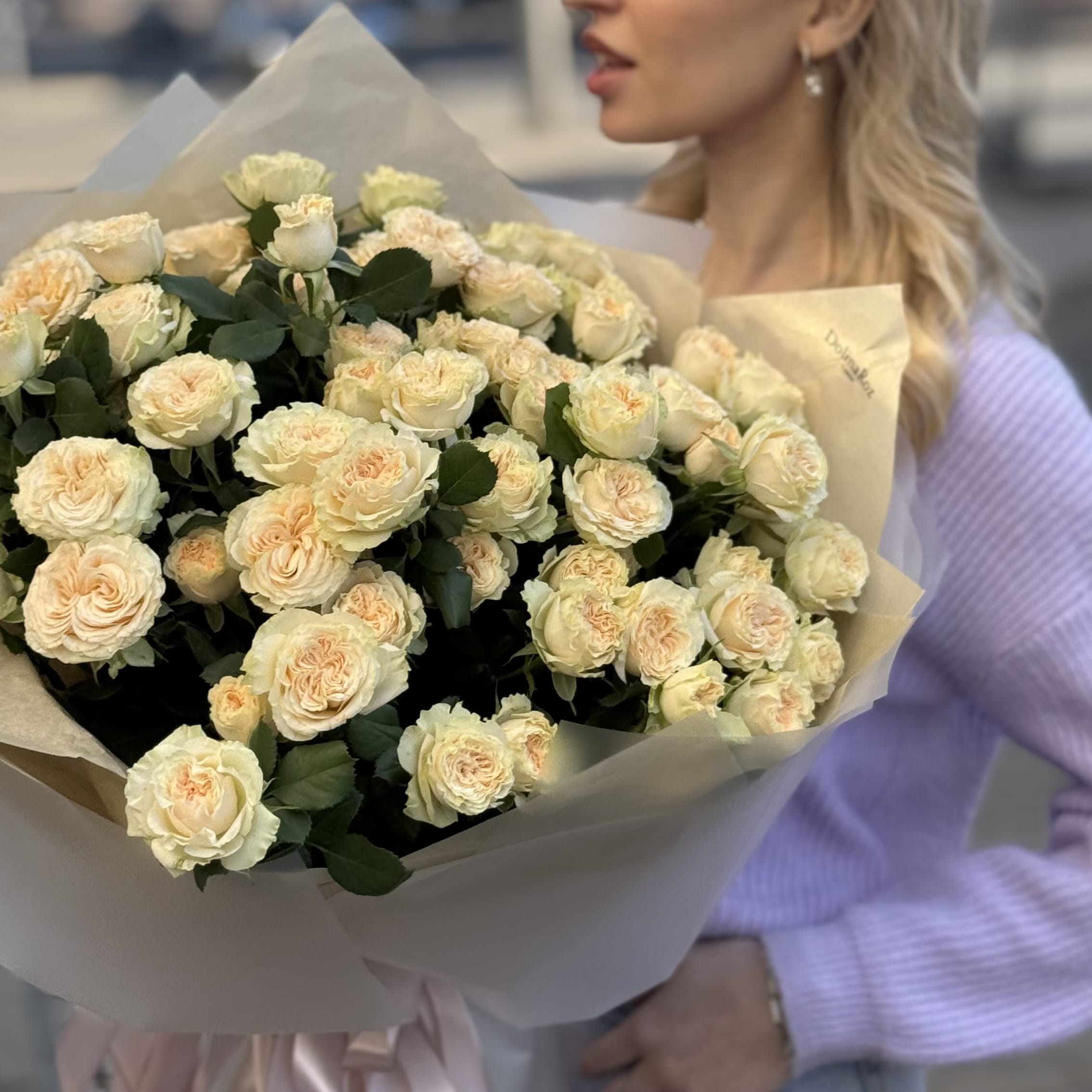 Букет "Моей королеве" 15 шт. Кустовые розы