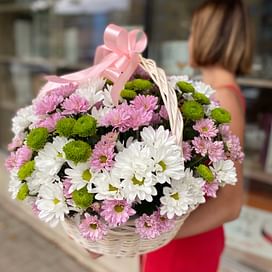Корзина цветов "Хризантема Микс"