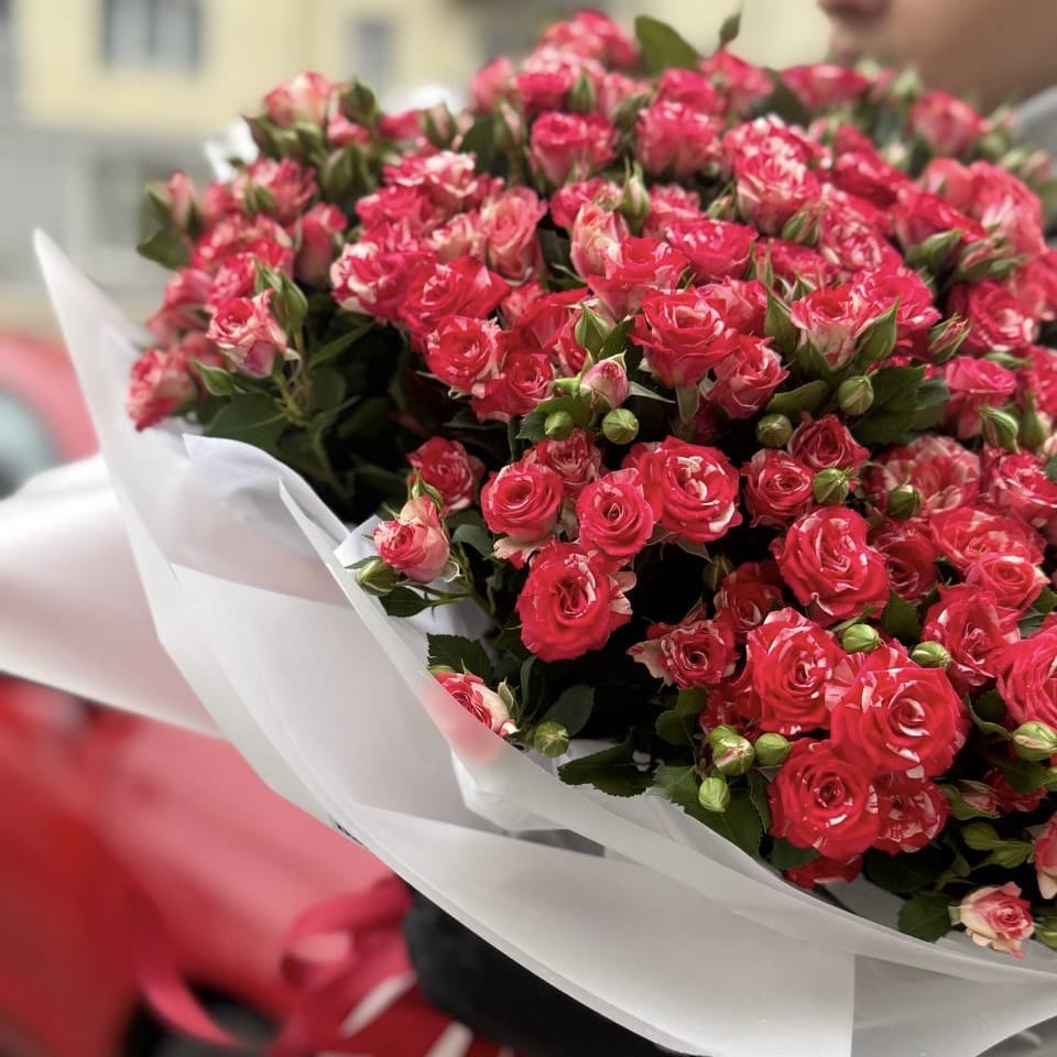 Букет "Волшебный" Кустовые розы