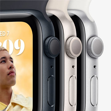 Apple Watch SE GPS (2-го поколения), 44 мм, алюминий цвета «сияющая звезда», спортивный ремешок цвета «сияющая звезда» Apple MNJX3