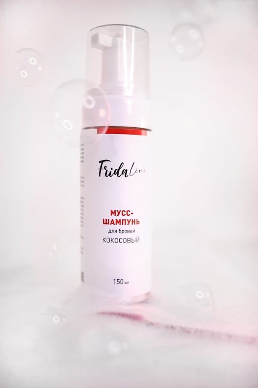 Мусс-Шампунь для бровей и ресниц Кокосовый Frida Line 150ml