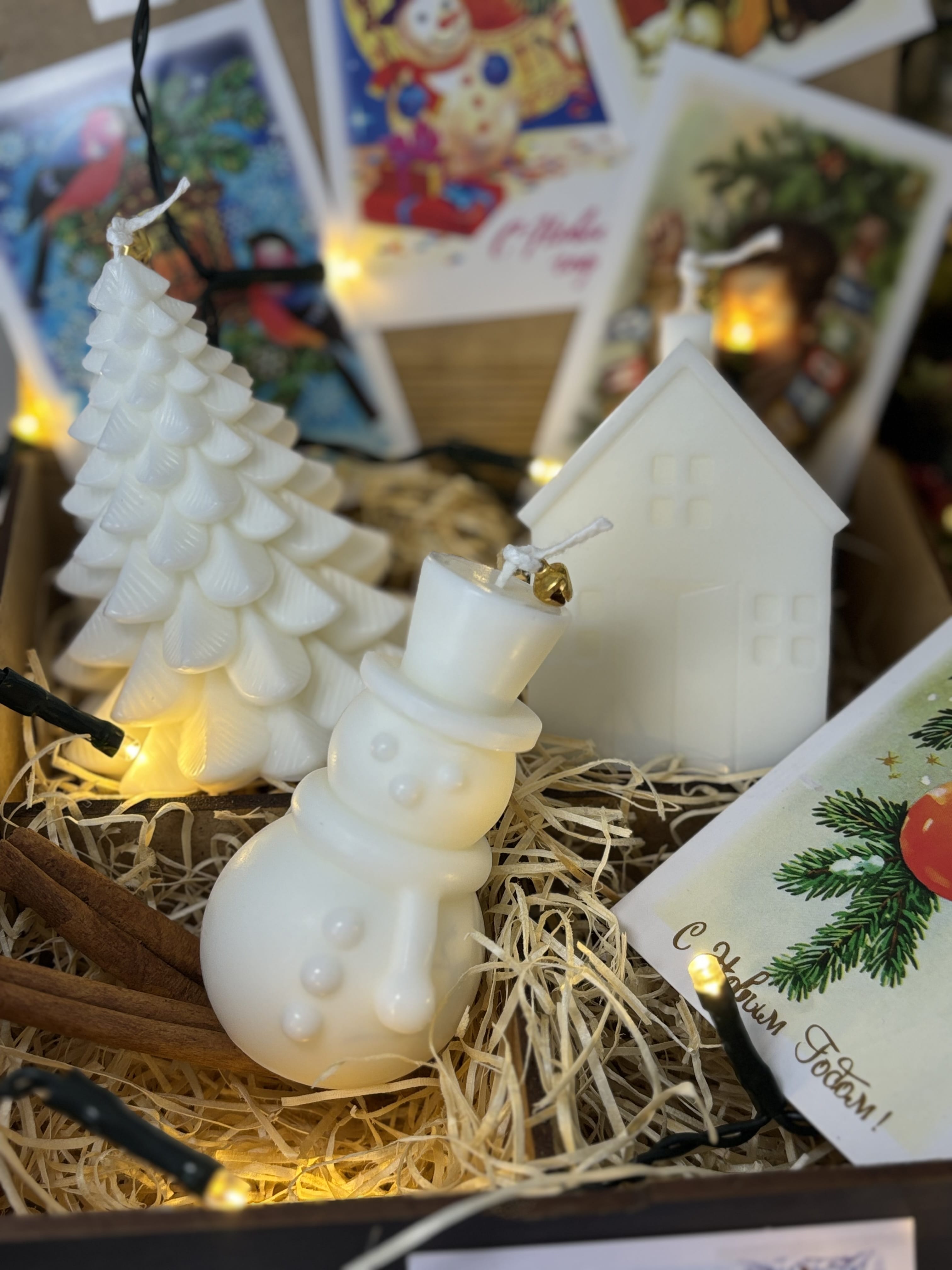 Свеча новогодняя Снеговик в цилиндре