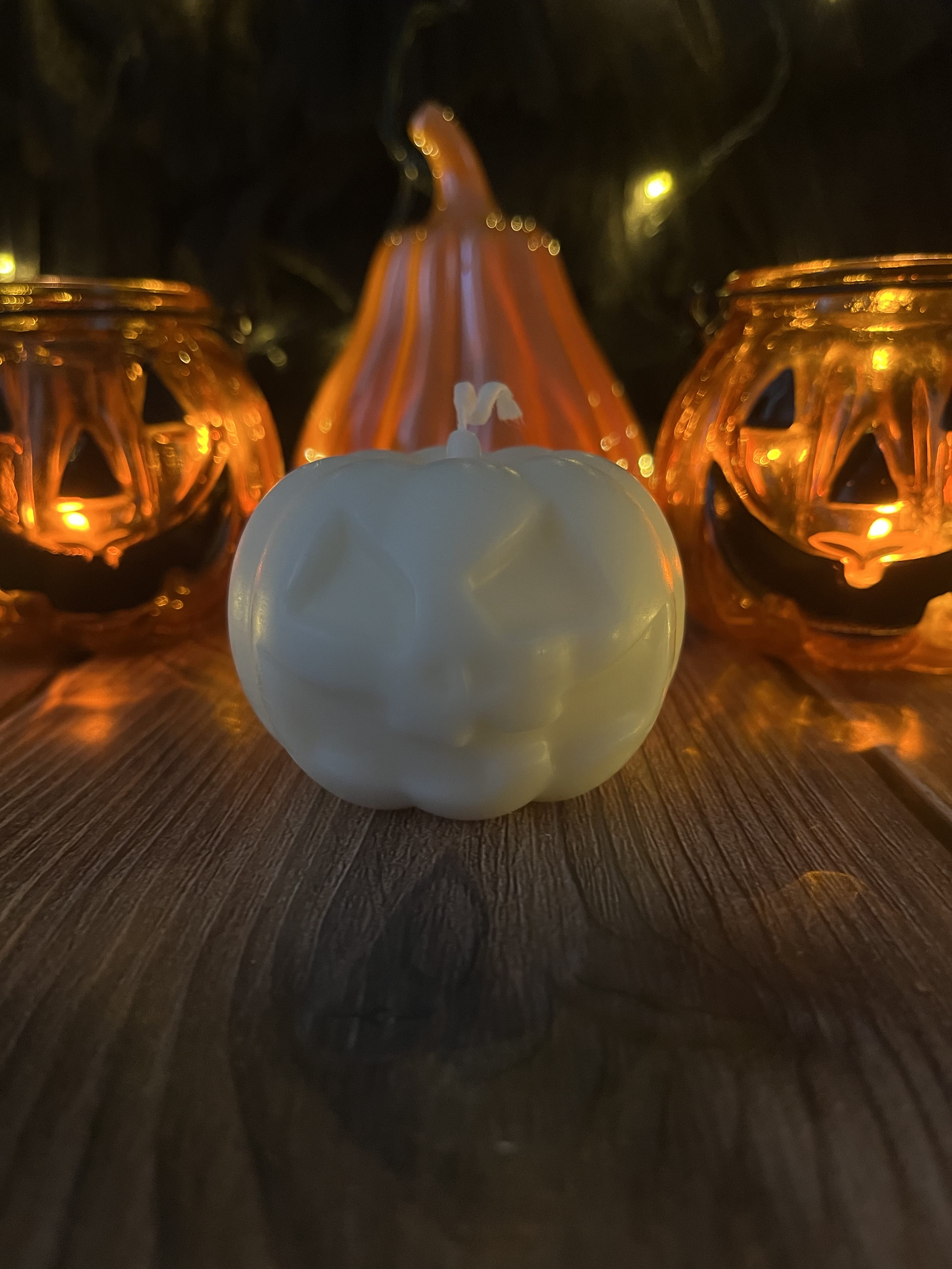 Свеча "Jack -o- lantern N.2"