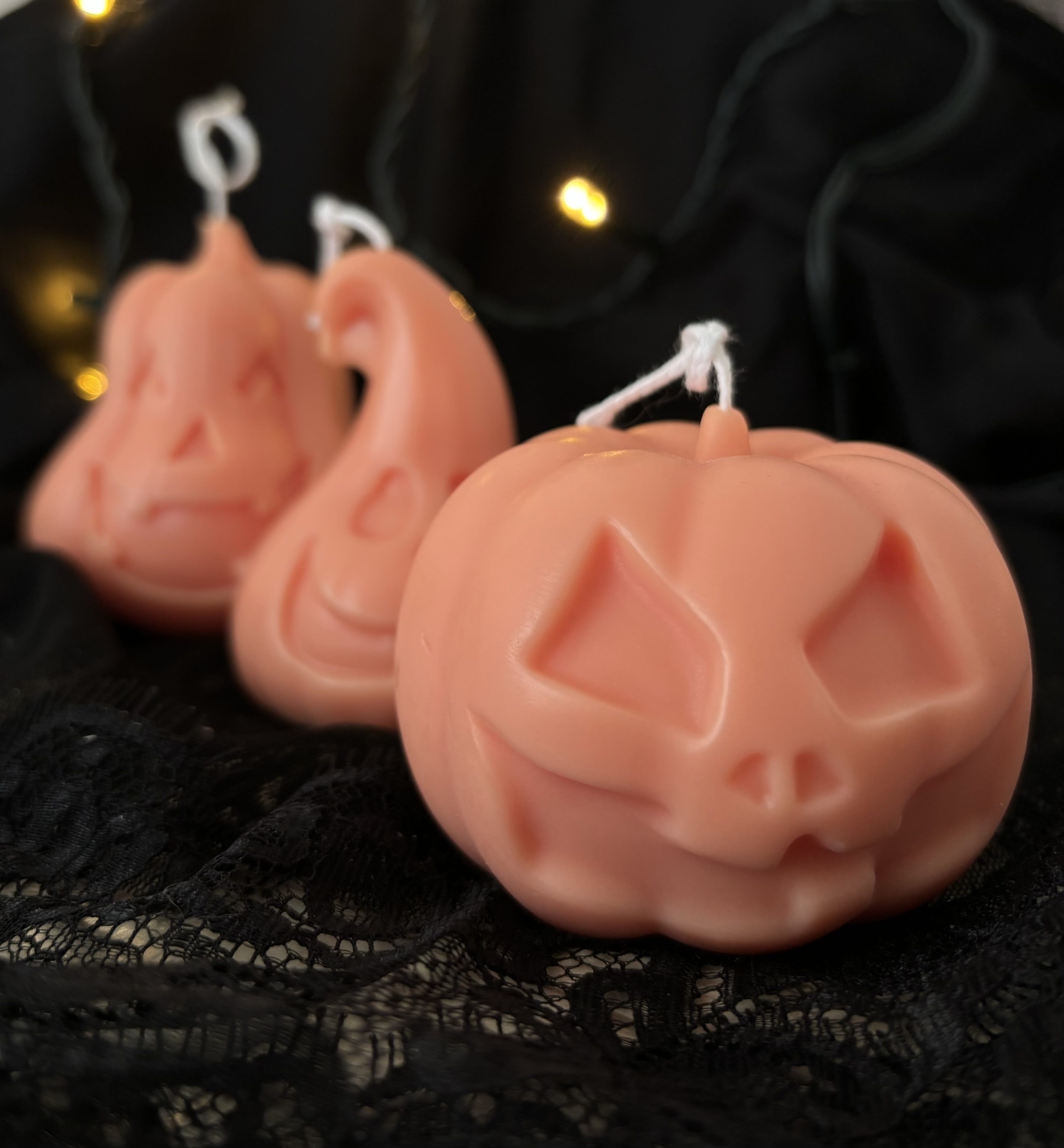 Свеча "Jack -o- lantern N.2"