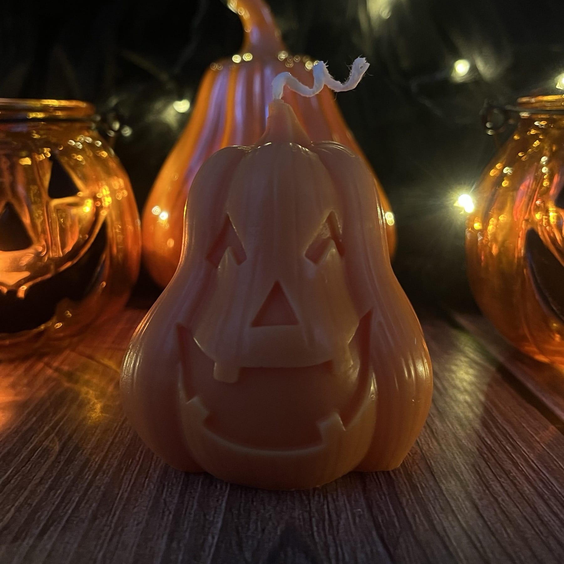 Свеча "Jack -o- lantern N.3"