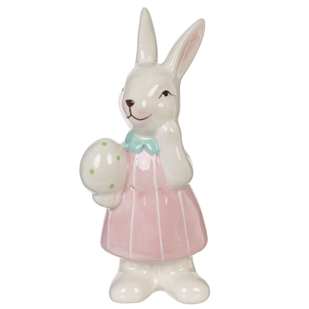 Крольчиха с яйцом