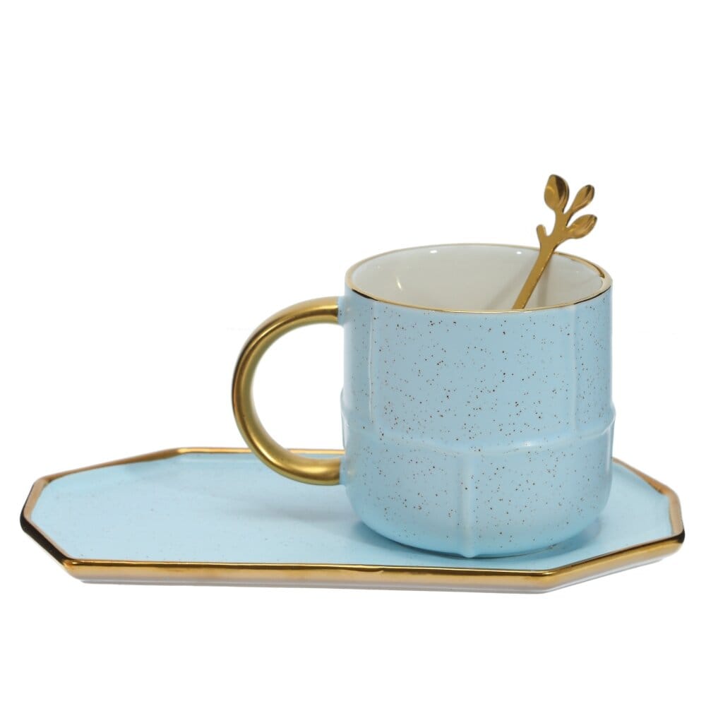 Кружка с блюдцем