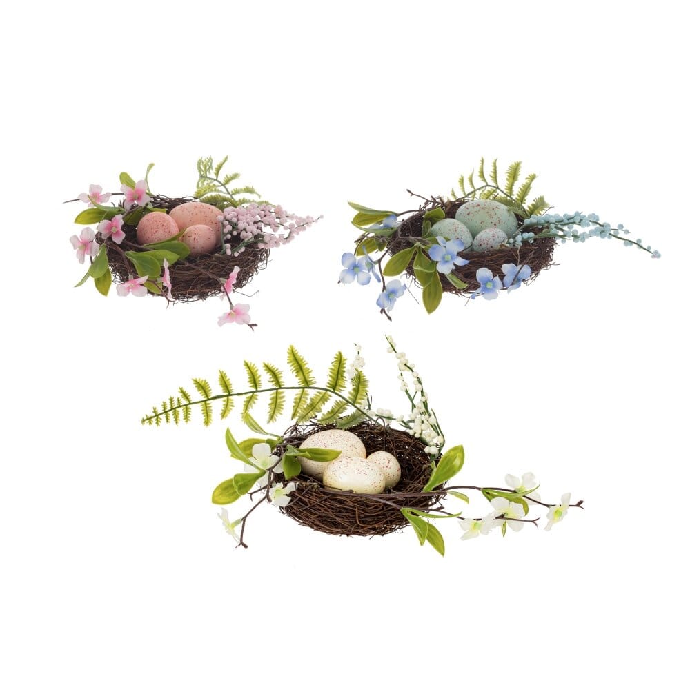 Гнездо с яйцами. Изделие декоративное.