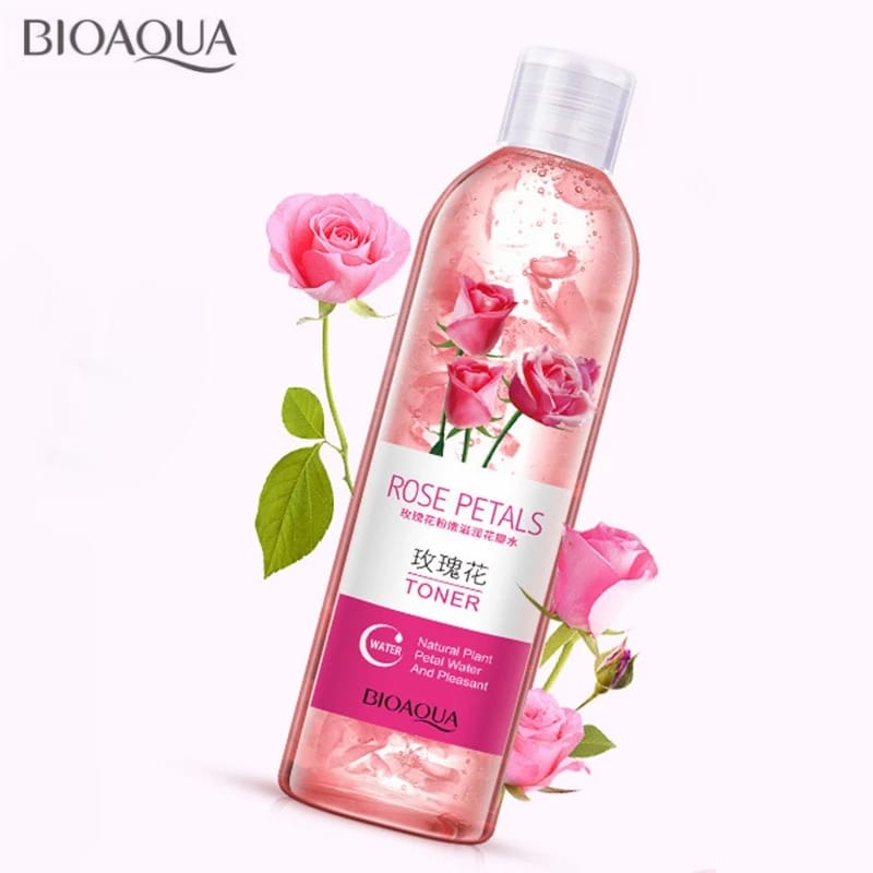 Тонер с лепестками розы Rose Petals Toner (250ml) Bioaqua