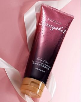 Увлажняющий ароматный лосьон для тела с мерцанием Seaucysket Body Lotion (200мл) IMAGES Увлажняющий ароматный лосьон для тела с мерцанием Seaucysket Body Lotion (200мл) IMAGES
