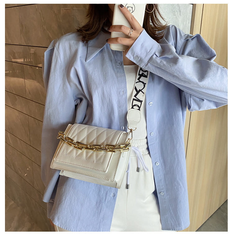 Сумка женская модель 616 (белый)