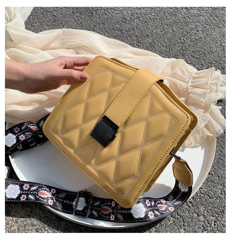 Сумка женская модель 642 (бежевый)