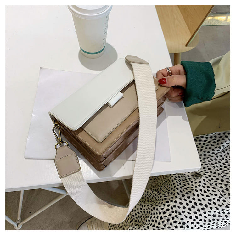 Сумка женская модель 668 (белый)