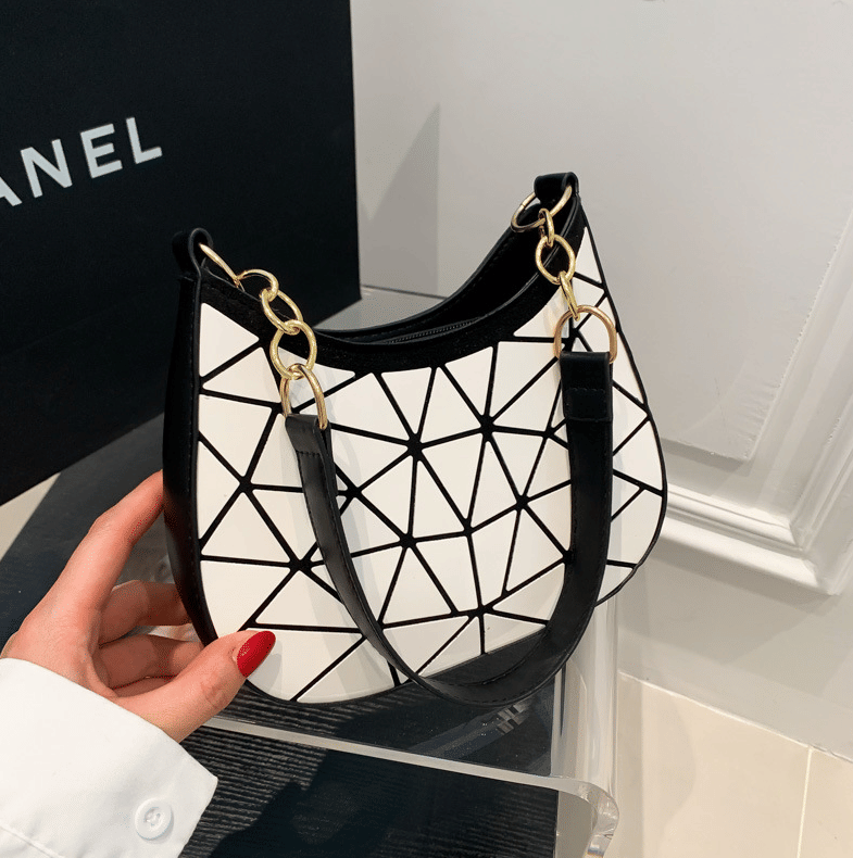 Сумка женская модель 747 (белый)