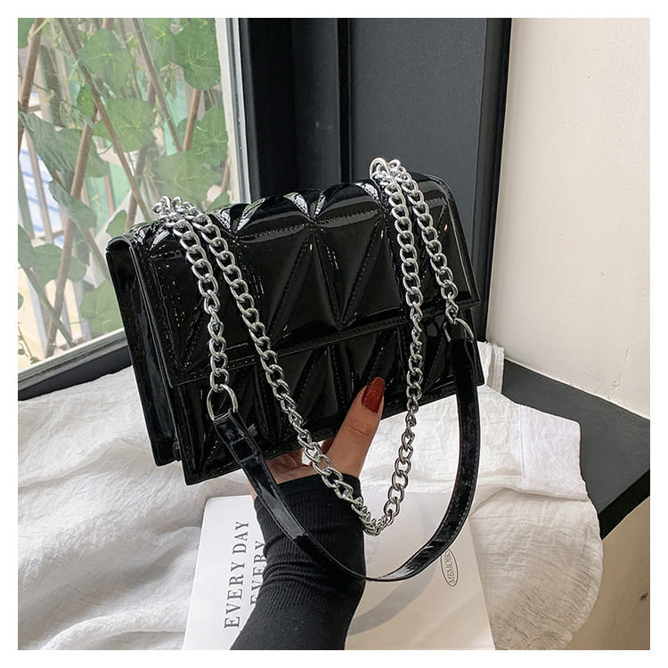 Сумка женская модель 748 (черный)