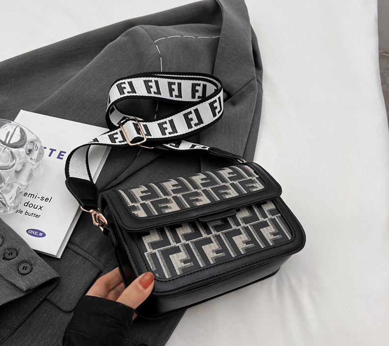 Сумка женская модель 764 (черный/серый)