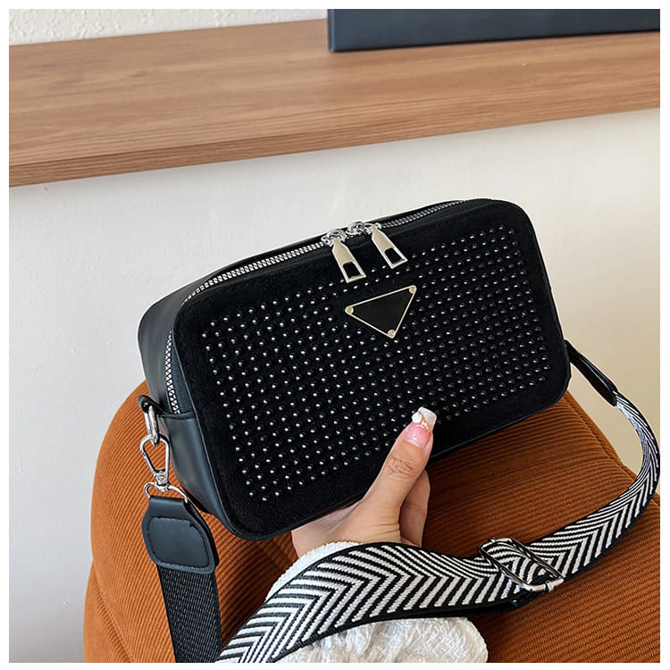 Сумка женская модель 835 (черный)