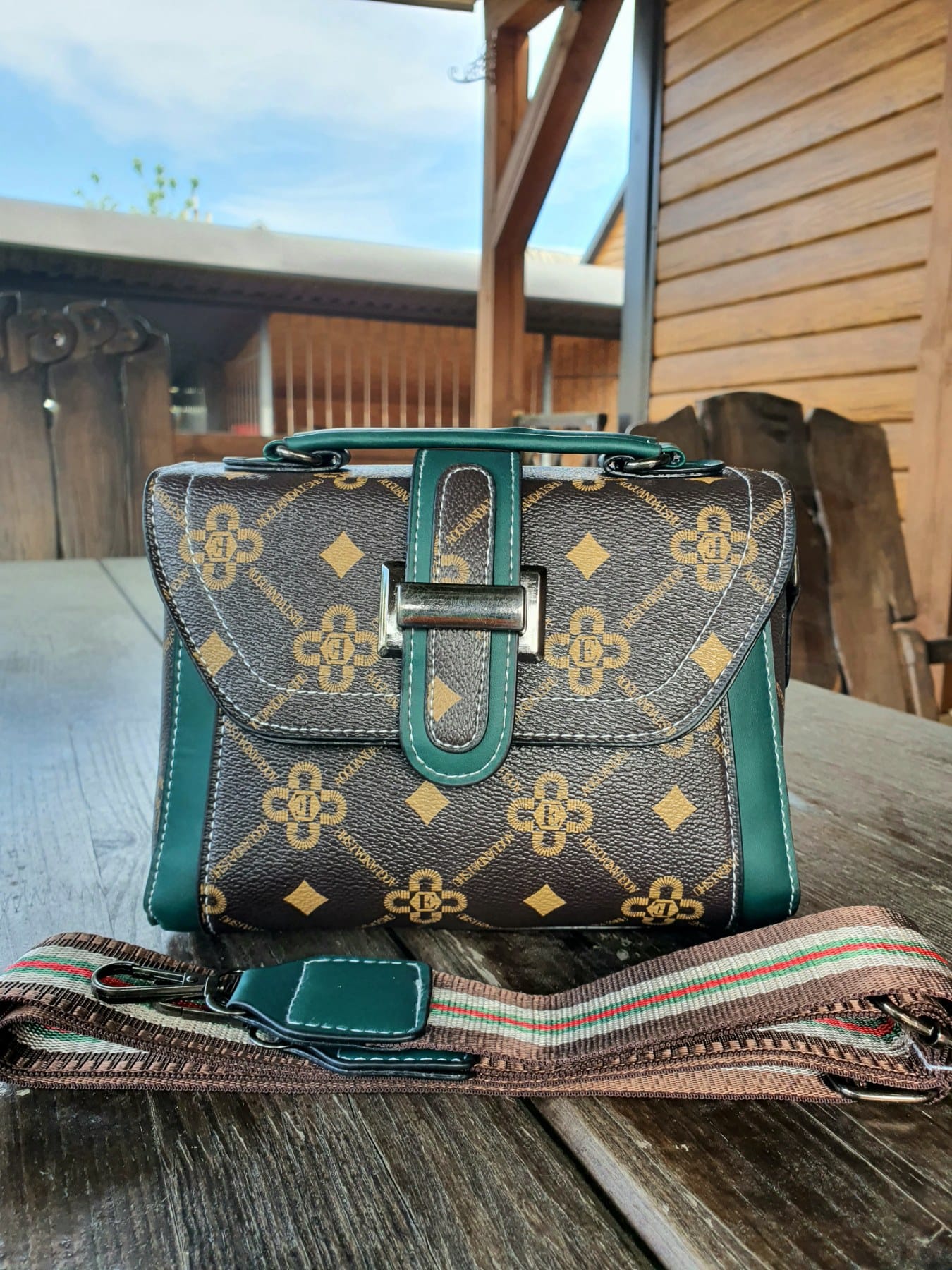 Сумка женская модель 956 (коричневый/зеленый)