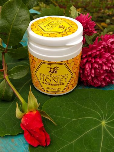 Парафиновая маска для рук Honey hand wax с экстрактом меда и розы, 170g Bioaqua