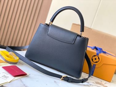 Capucines 31cm Louis Vuitton M23332.1